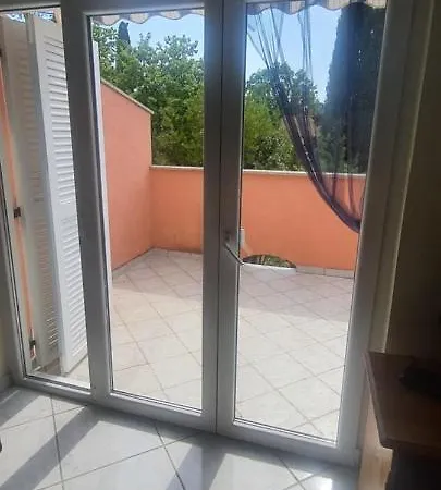 Apartments Ivanka G Malinska Exterior foto